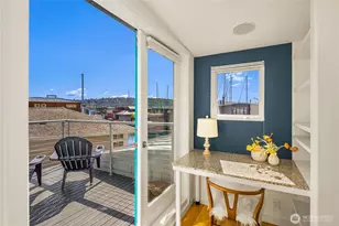 2466 Westlake Ave N, Seattle, WA 98109 - Photo 25