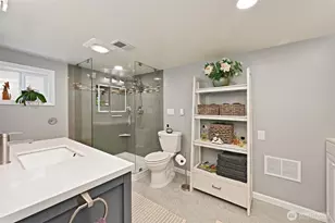 4061 W Ruffner St, Seattle, WA 98199 - Photo 13