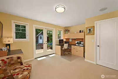 4061 W Ruffner Street, Seattle, WA 98199 - Photo 11