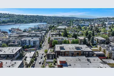 3401 Wallingford Avenue N #210, Seattle, WA 98103 - Photo 31