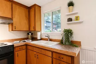 8221 SW Paine, Lakewood, WA 98499 - Photo 9