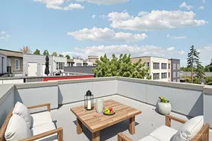 9032 14th Ave NW, Seattle, WA 98117 - Photo 3