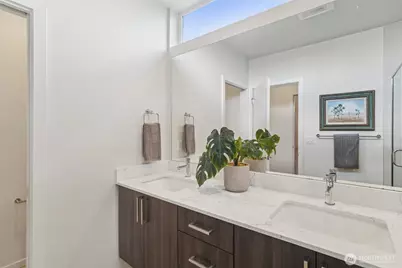 9032 14th Avenue NW #D, Seattle, WA 98117 - Photo 15