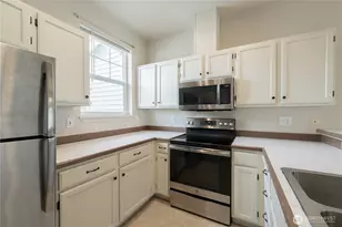 5400 Harbour Pointe Blvd, Mukilteo, WA 98275 - Photo 3