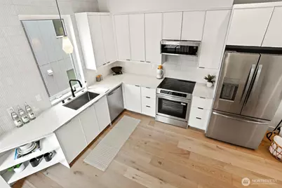 6507 19th Avenue NW, Seattle, WA 98117 - Photo 11