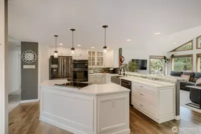 13605 SE 251 Place, Kent, WA 98042 - Photo 9