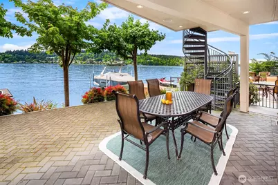 3711 Lake Washington Boulevard N, Renton, WA 98056 - Photo 33