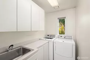 3711 Lake Washington Blvd N, Renton, WA 98056 - Photo 25