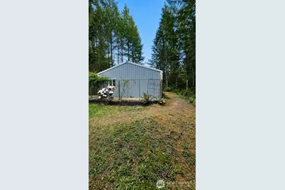 71 E Richardson Road, Belfair, WA 98528 - Photo 25