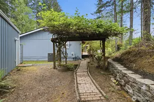 71 E Richardson Rd, Belfair, WA 98528 - Photo 3