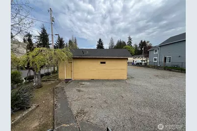 6915 Evergreen Way, Everett, WA 98203 - Photo 13