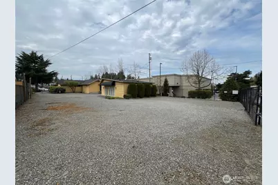 6915 Evergreen Way, Everett, WA 98203 - Photo 15