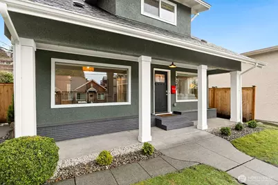 4207 SW Manning St, Seattle, WA 98116 - Photo 3