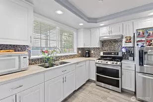 21503 60th St E, Bonney Lake, WA 98390 - Photo 31