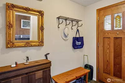 1606 153rd Avenue SE, Bellevue, WA 98007 - Photo 3