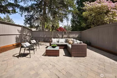 130 141st Place NE, Bellevue, WA 98007 - Photo 5