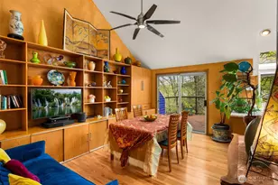 9602 NE 35th Pl, Clyde Hill, WA 98004 - Photo 13