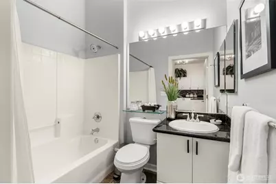 1323 Boren Avenue #615, Seattle, WA 98101 - Photo 13