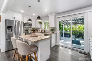 3713 S Burns St, Seattle, WA 98118 - Photo 7