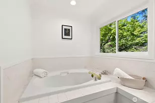 23216 SE 31st St, Sammamish, WA 98075 - Photo 25