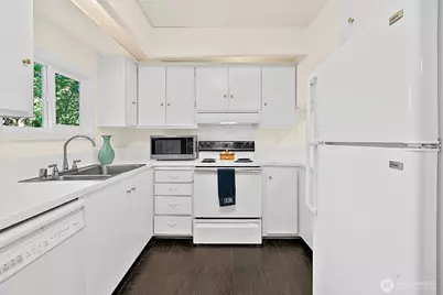 11410 205th Avenue E, Bonney Lake, WA 98391 - Photo 13