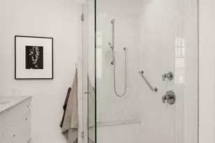 941 11th Ave E, Seattle, WA 98102 - Photo 19