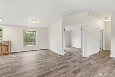 123 Sandra, SilverLake, WA 98645 - Photo 5