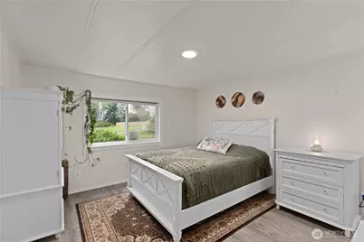 11811 NE Jefferson Point Road, Kingston, WA 98346 - Photo 9