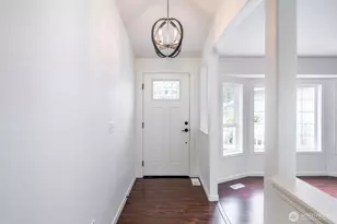 1901 12th Ave SE, Puyallup, WA 98372 - Photo 3