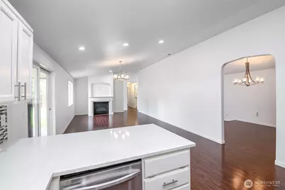 1901 12th Avenue SE, Puyallup, WA 98372 - Photo 13