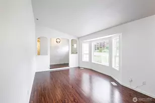 1901 12th Ave SE, Puyallup, WA 98372 - Photo 5