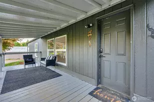4017 NE 425th St, Woodland, WA 98674 - Photo 3