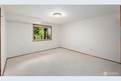 6031 88th Street SW, Mukilteo, WA 98275 - Photo 25