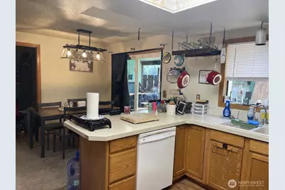 605 Scott Drive, Centralia, WA 98531 - Photo 3