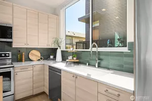 3001 S Dakota St, Seattle, WA 98108 - Photo 7