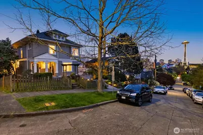 920 4th Avenue N, Seattle, WA 98109 - Photo 1