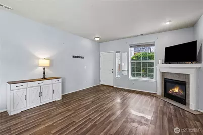 11308 6th Avenue E, Tacoma, WA 98445 - Photo 5