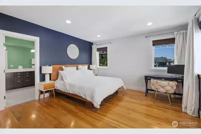 1729 41st Avenue SW, Seattle, WA 98116 - Photo 21