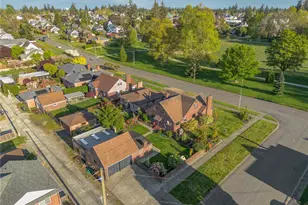 4017 N 9th St, Tacoma, WA 98406 - Photo 3