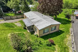 32711 Commission Ave, Black Diamond, WA 98010 - Photo 33
