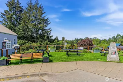 32711 Commission Avenue, Black Diamond, WA 98010 - Photo 29
