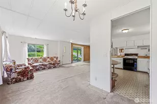 32711 Commission Ave, Black Diamond, WA 98010 - Photo 9