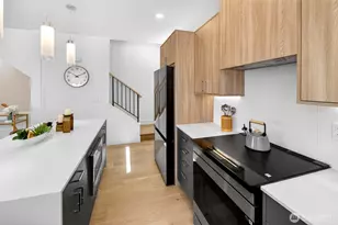 1755 NW 62nd St, Seattle, WA 98107 - Photo 11