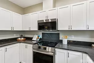 441 S 51st Ct, Renton, WA 98055 - Photo 15