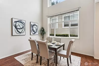 441 S 51st Court, Renton, WA 98055 - Photo 9
