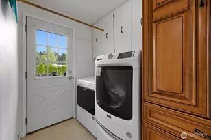 8303 55th St W, University Place, WA 98467 - Photo 13