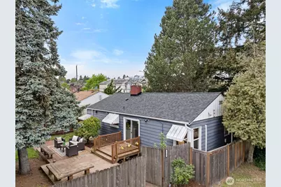 1309 N 85th Street, Seattle, WA 98103 - Photo 1