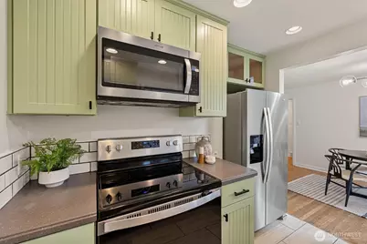 1309 N 85th Street, Seattle, WA 98103 - Photo 13