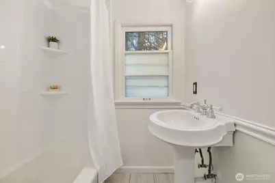 1309 N 85th Street, Seattle, WA 98103 - Photo 9
