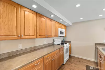 7347 Old Redmond Road #119, Redmond, WA 98052 - Photo 9